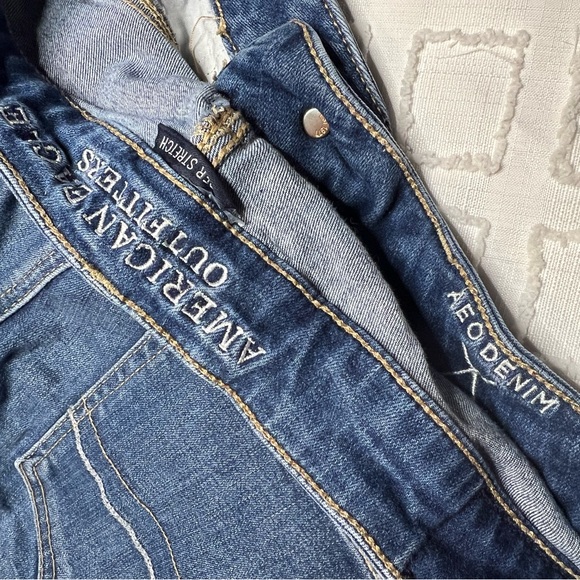 American Eagle High Rise Shortie 4 - Picture 3 of 4